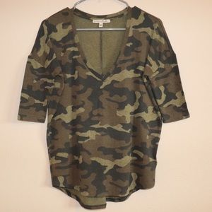 Express camo top